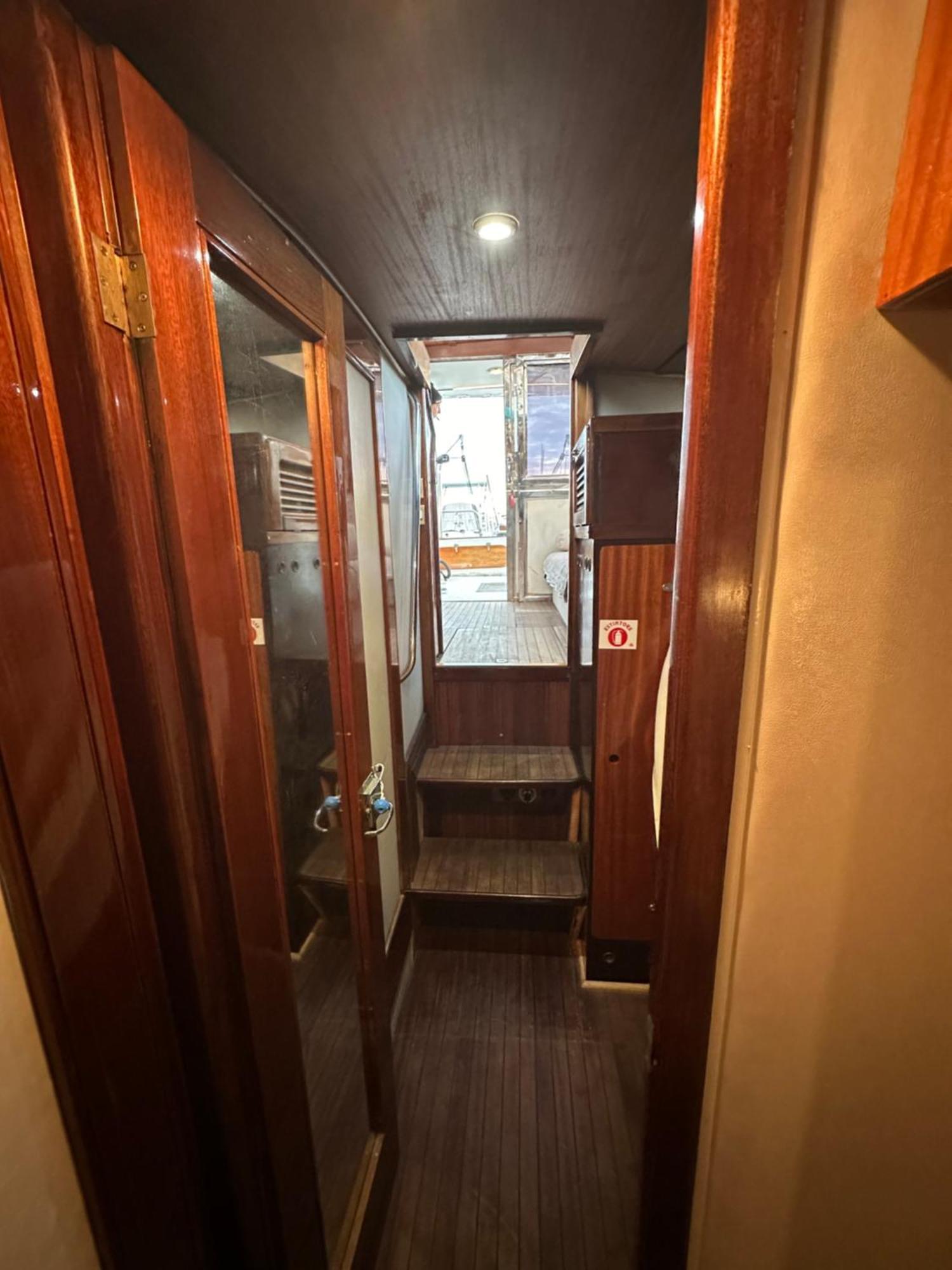 Pm Molo Trapezoidale Palermo Hotel Екстериор снимка